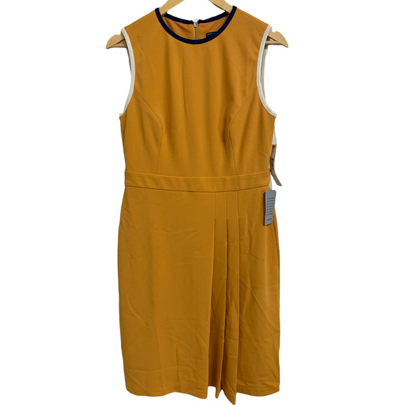 Maggy London Dresses & Skirts - Maggy London golden yellow color block fit flare pleated dress size 8 NEW
